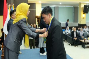 FKIP UPGRIP Kembali Yudisium Ratusan Sarjana Baru