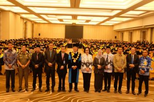 Luar Biasa! Lebih dari 50 Persen Peserta Wisuda Universitas PGRI Palembang (UPGRIP) Raih Predikat Dengan Pujian