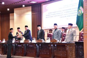 Pansus DPRD Prov.Sumsel sampaikan Laporan Pembahasan LKPJ TA 2024 dan Bentuk Tim Perumus Rekomendasi