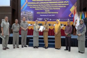 Kembali ke Kampus, Mahasiswa PLP FKIP UPGRIP Siap Tingkatkan Kompetensi Menuju Guru Hebat