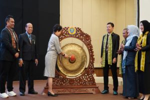 UPGRIP Mantapkan Langkah Menuju Kampus Berkelas Dunia lewat INCOEPP 2025