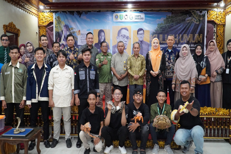 HMPS Biologi UPGRIP Kenalkan Biodiversitas Reptil Sumsel kepada Generasi Muda