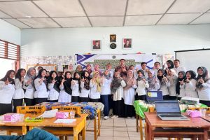 Dosen UPGRIP Gelar Pelatihan Media Pembelajaran Inovatif Berbasis Kearifan Lokal di SMA Negeri 1 Kikim Barat
