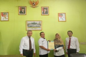 Fakultas Saintek UPGRIP Lakukan PkM dan MoU di SMAN 1 Tanjung Lubuk