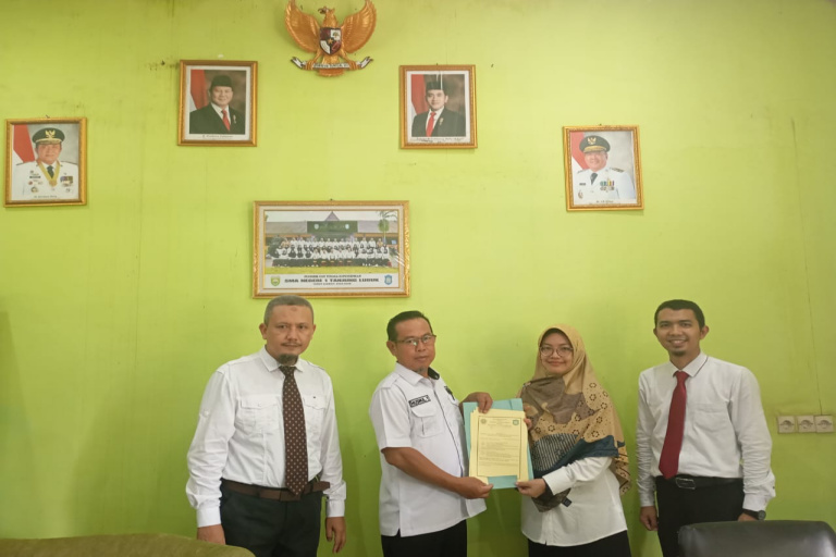 Fakultas Saintek UPGRIP Lakukan PkM dan MoU di SMAN 1 Tanjung Lubuk