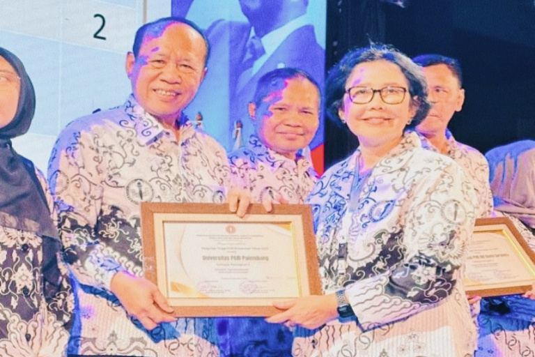 UPGRIP Borong Prestasi Nasional pada Puncak HUT ke-80 PGRI dan HGN 2025