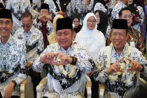 PGRI Sumsel dan Pemprov Perkuat Harmonisasi di Puncak HUT ke-80 PGRI dan HGN 2025
