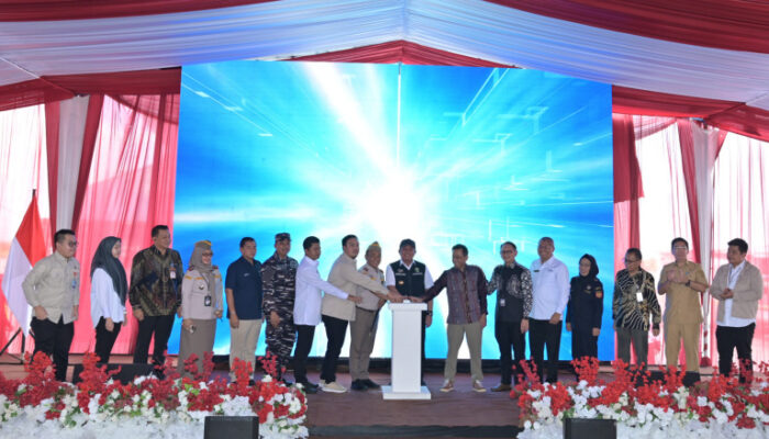 OJK Dorong Inklusi Keuangan Lewat Pelepasan Ekspor Kelapa dan Perdana Lada Hitam Bersama Badan Karantina dan Pemprov Sumsel