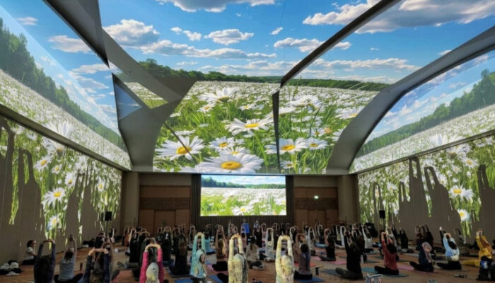 ARYADUTA Palembang Hadirkan Sensasi Yoga yang Lebih Estetik dan Menenangkan