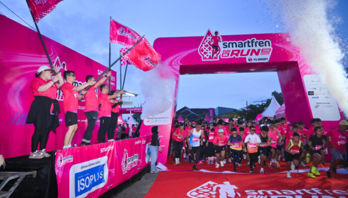 SMARTFREN perkuat Jagoan Sinyal Se-Indonesia di Lampung Melalui  Fun Run 2026
