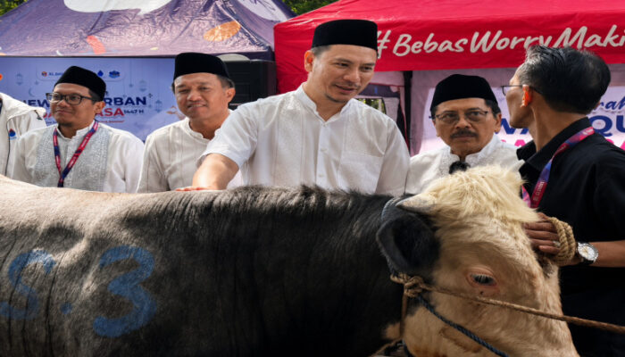 XLSMART Perkuat Semangat Berbagi melalui Program Qurban Satu Rasa