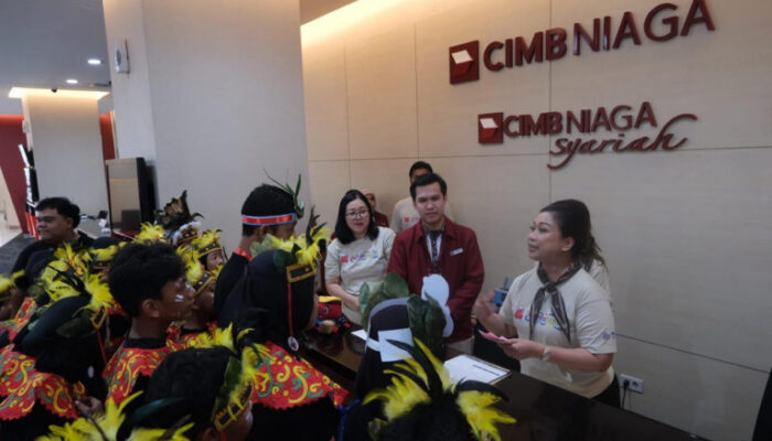 CIMB Niaga Dukung Bulan Literasi Keuangan OJK 2026 melalui Program Tour de Bank