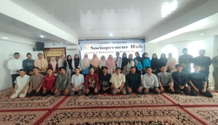 Dosen dan Mahasiswa UPGRIP Ambil Peran dalam Pembentukan Komunitas Sociopreneur Hub Palembang