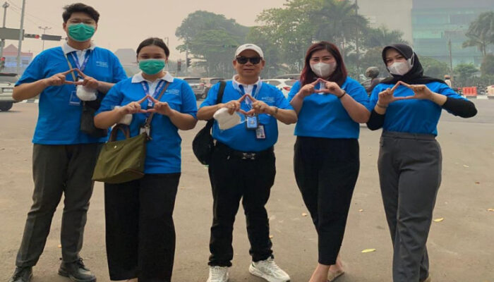 ASTINDO, ASPPI hingga Poltekpar Palembang Bersatu Bagikan 5.740 Masker